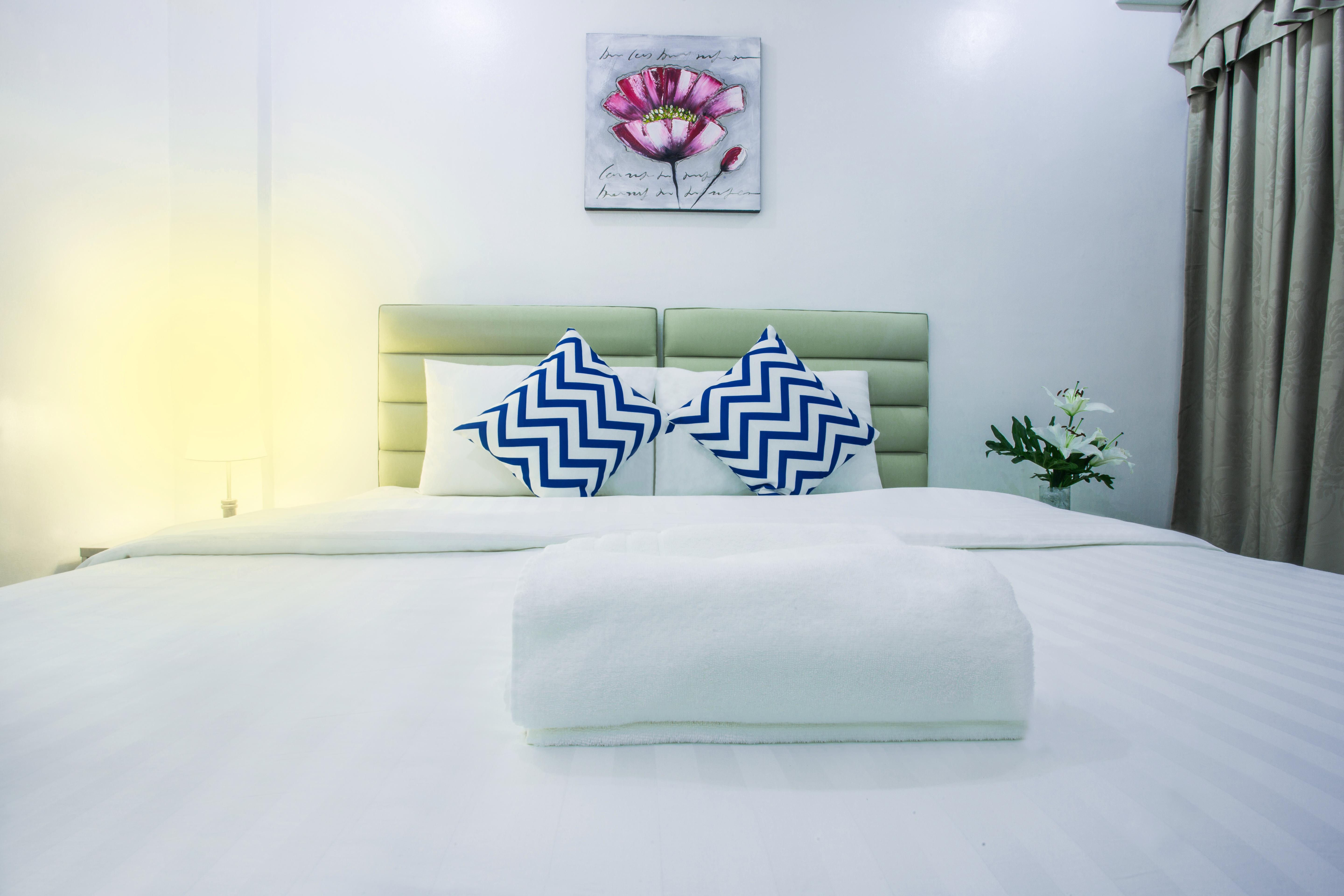 Grand Blue Beach Hotel Manoc-Manoc Ngoại thất bức ảnh
