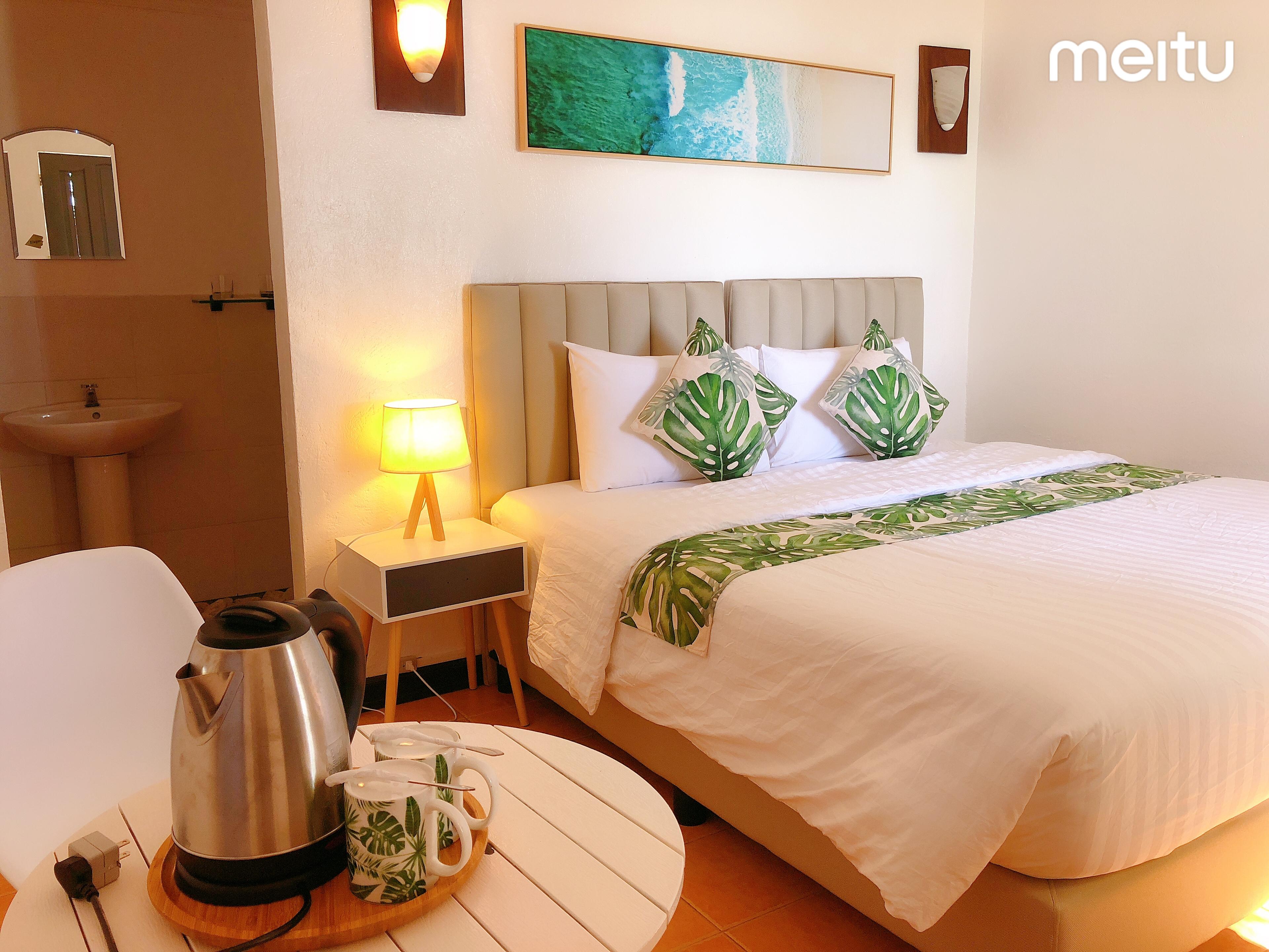 Grand Blue Beach Hotel Manoc-Manoc Ngoại thất bức ảnh