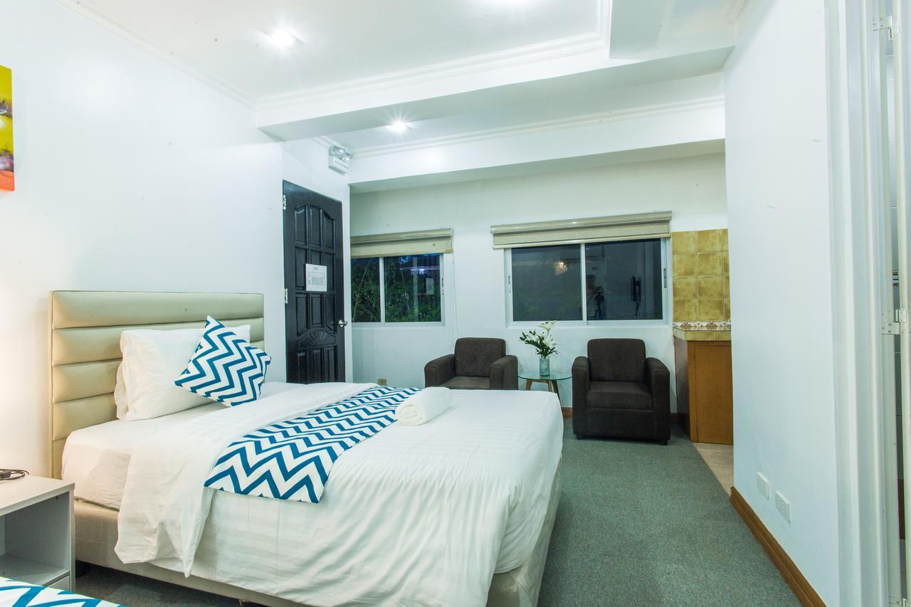 Grand Blue Beach Hotel Manoc-Manoc Ngoại thất bức ảnh
